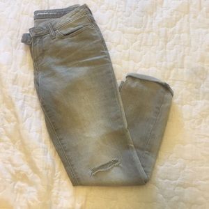 Old Navy Jean cropped pants